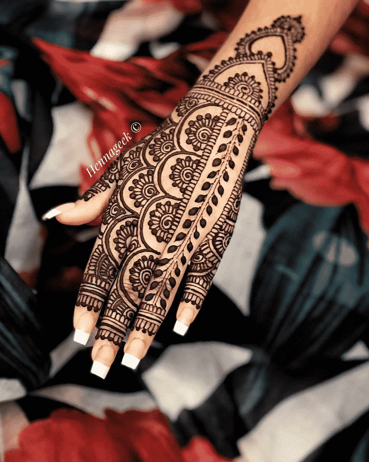 Good Looking Khost Henna Design