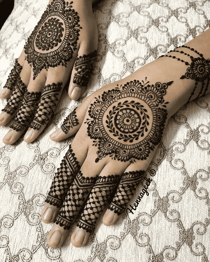 Inviting Khost Henna Design