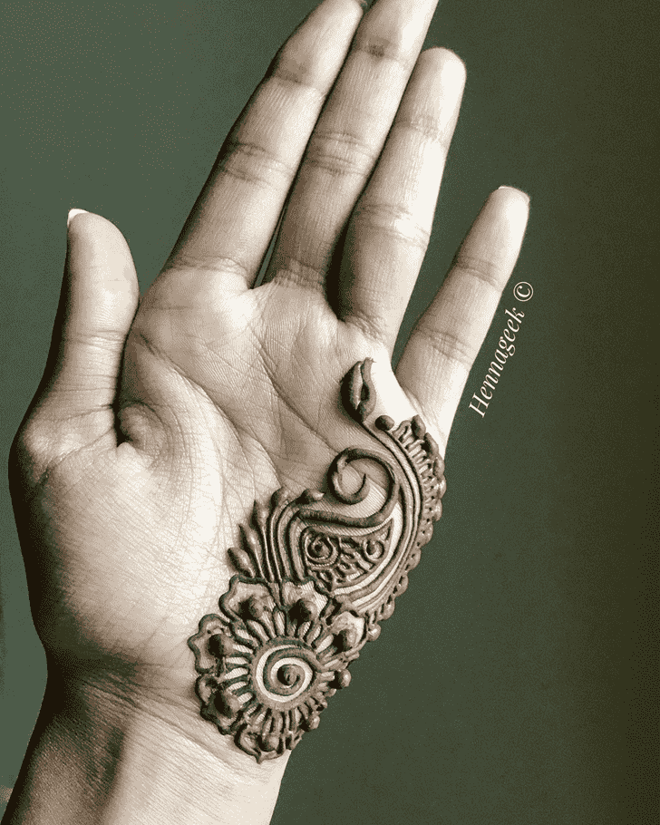 Magnificent Khost Henna Design