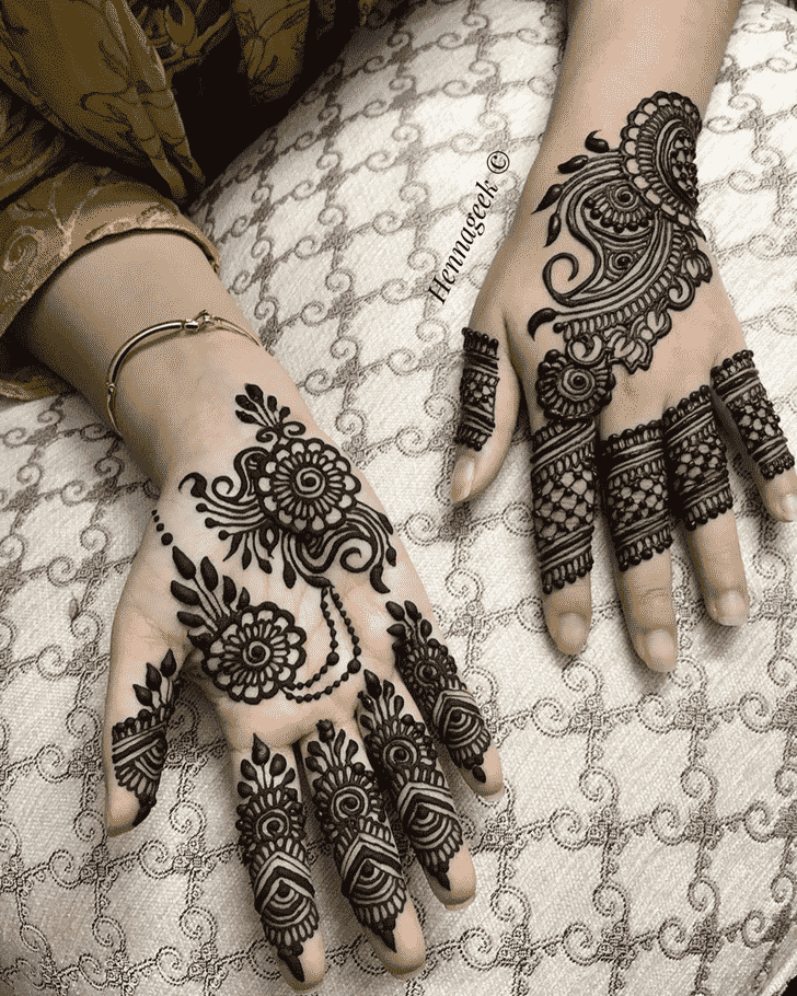 Pretty Khost Henna Design