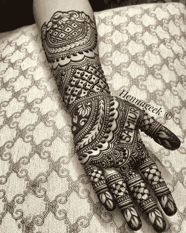 Splendid Khost Henna Design