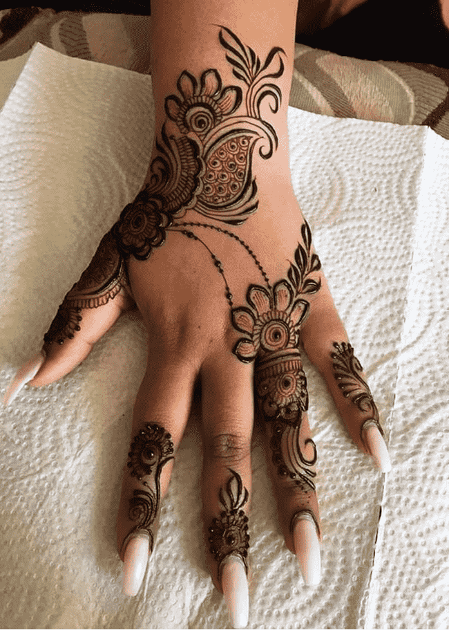 Beauteous Khulna Henna Design