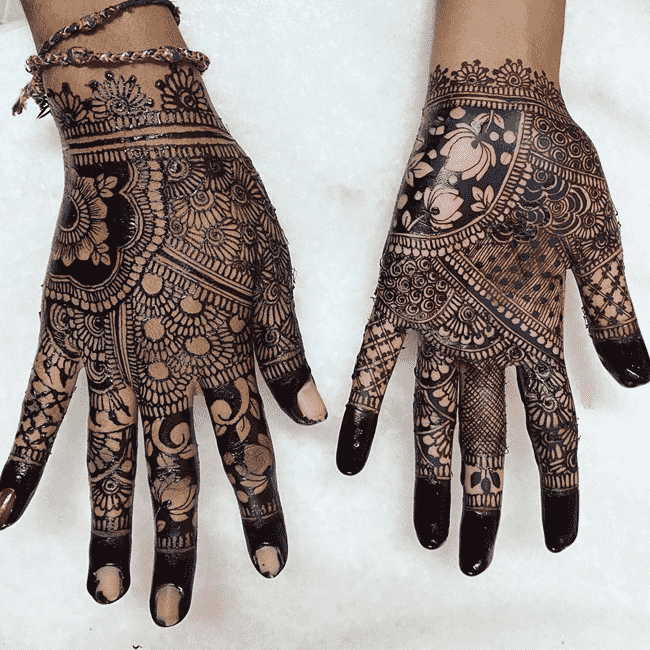 Pretty Khulna Henna Design