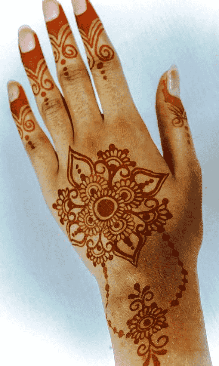 Charming Kochi Henna Design