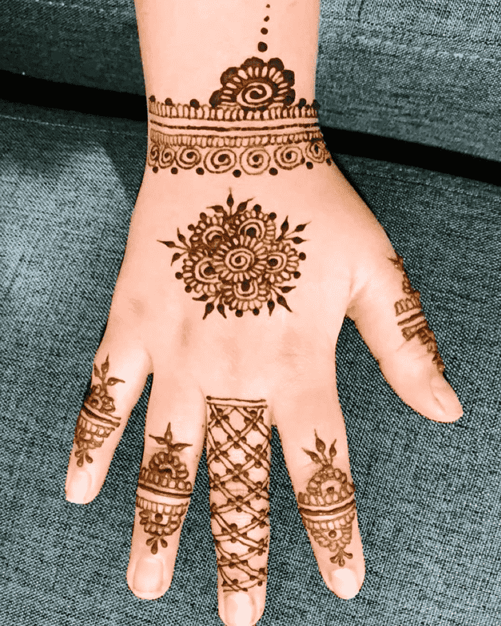 Bewitching Kolkata Henna Design