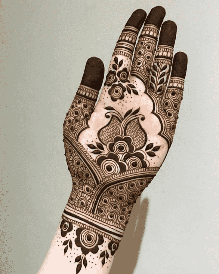 Delicate Kumbh Sankranti Henna Design
