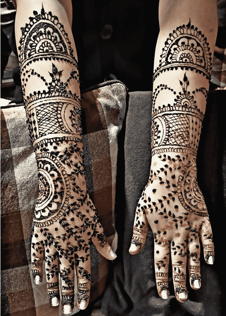 Fascinating Kumbh Sankranti Henna Design