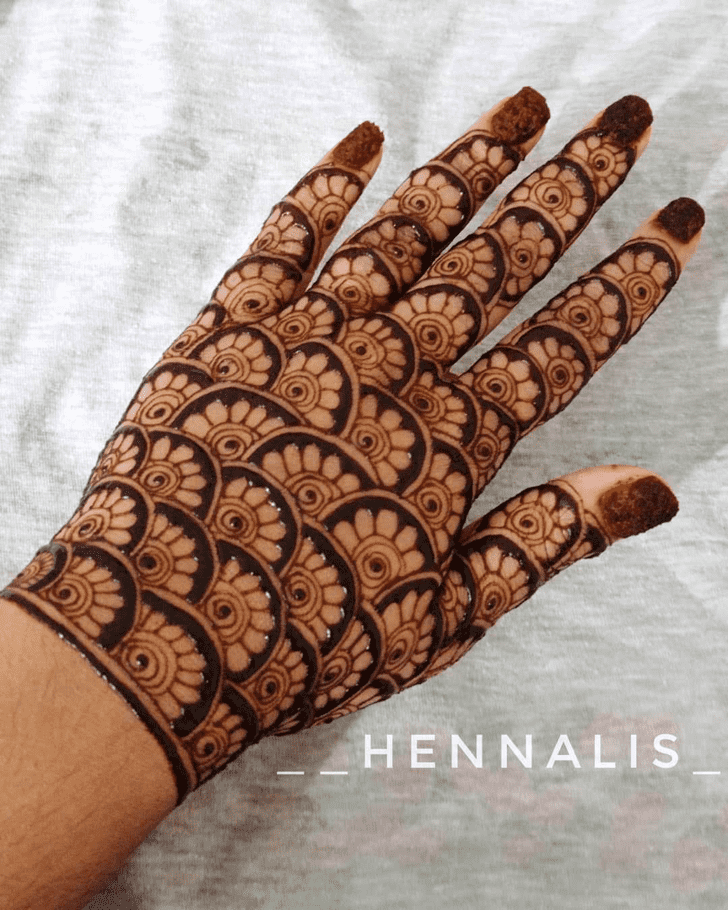 Alluring Lalitpur Henna Design