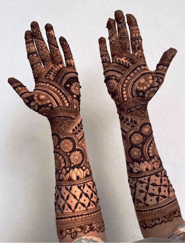 Refined Lalitpur Henna Design