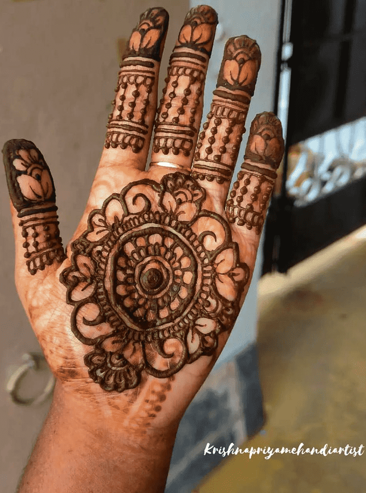 Adorable Latest Beautiful Henna Design