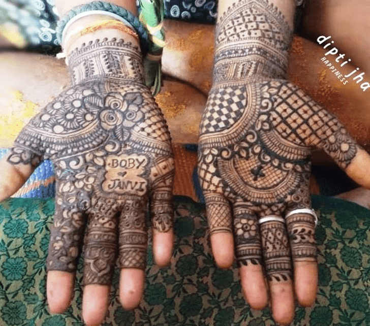 Fetching Latest Beautiful Henna Design