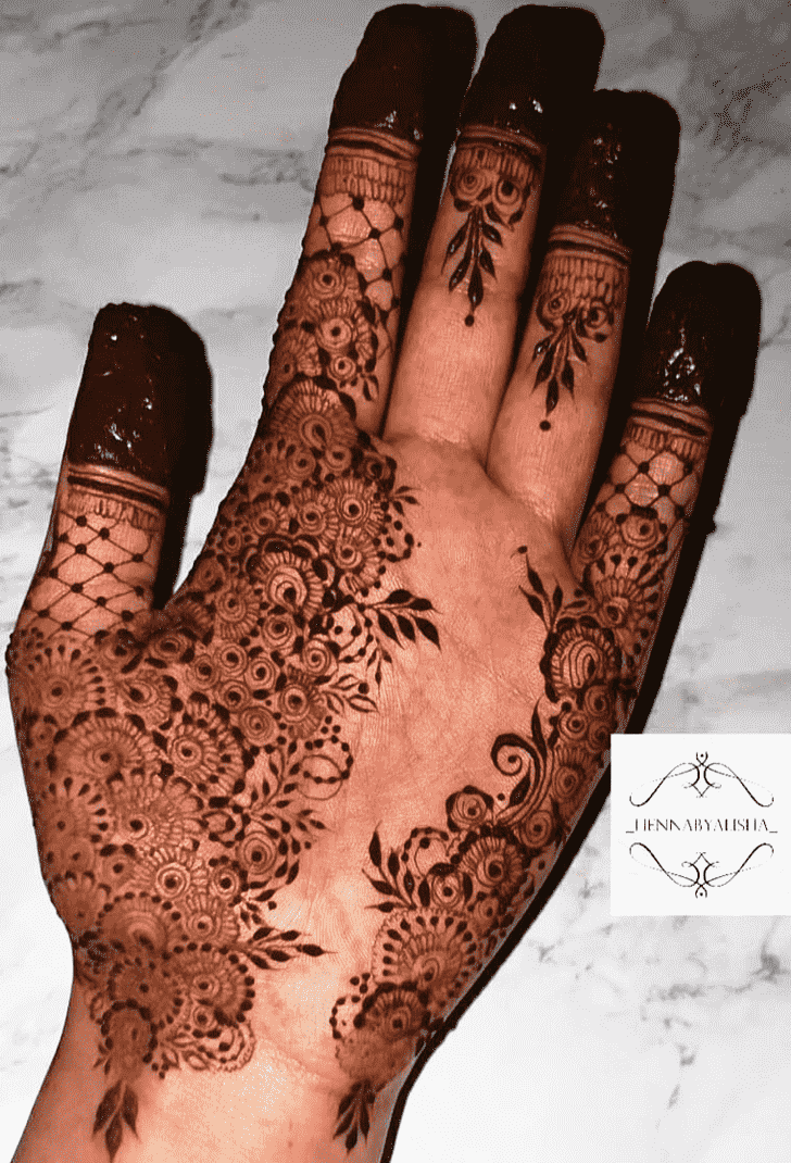 Fine Leaf Henna Design