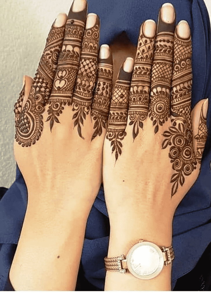 Classy Leaves Henna Design
