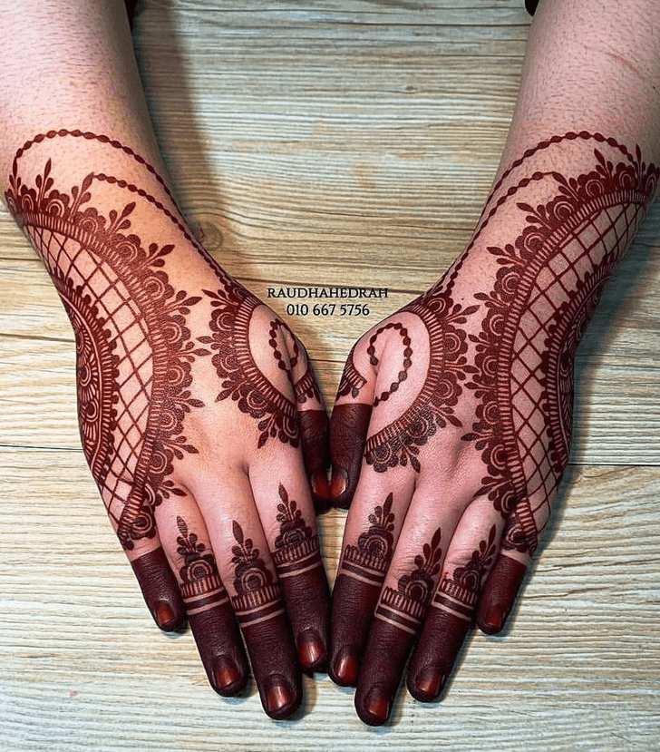 Inviting Leaves Henna Design