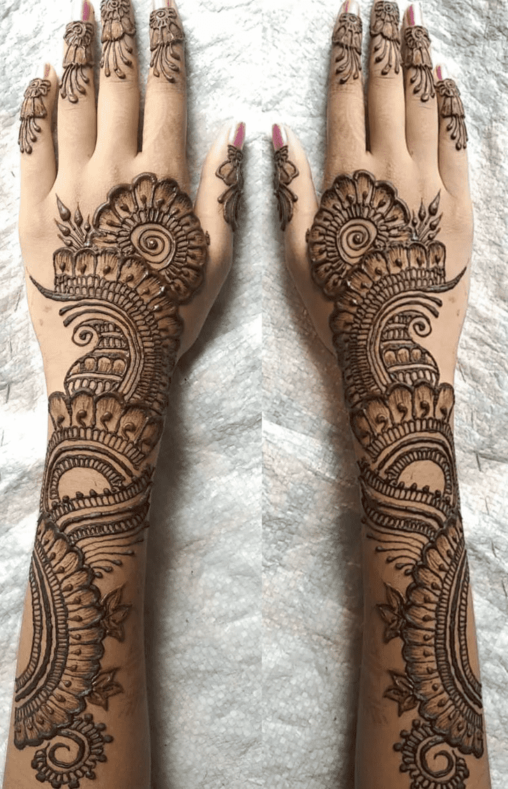 Bewitching Latest Henna Design