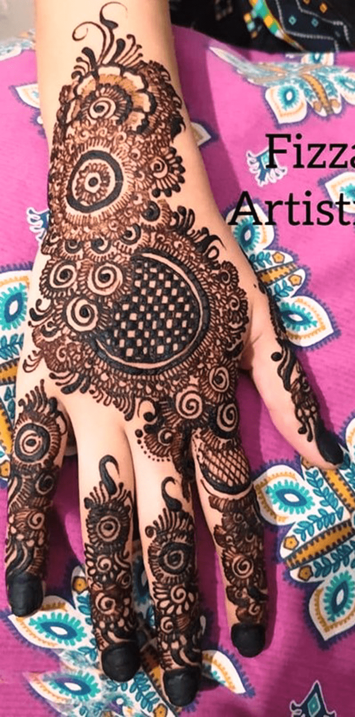 Inviting Latest Henna Design