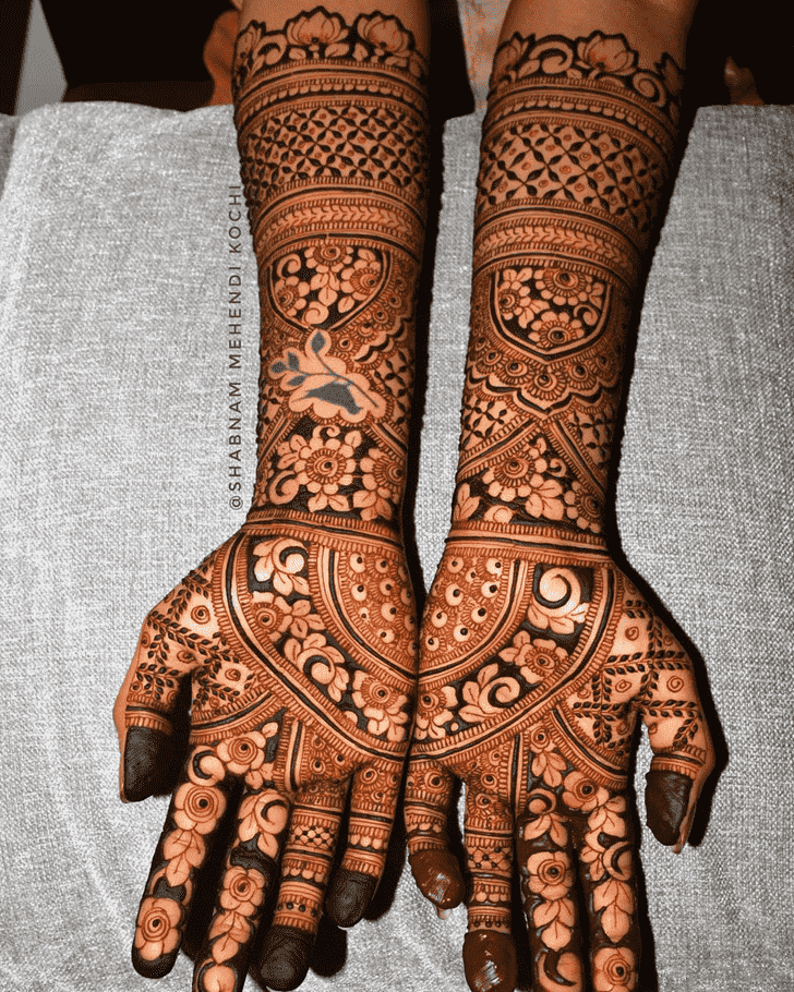 Delicate London Henna Design