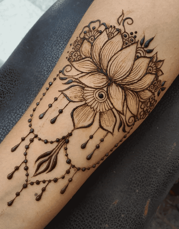 Grand Lotus Henna Design