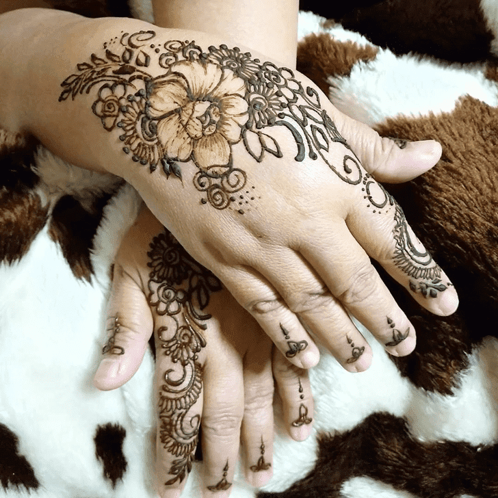 Magnificent Lotus Henna Design