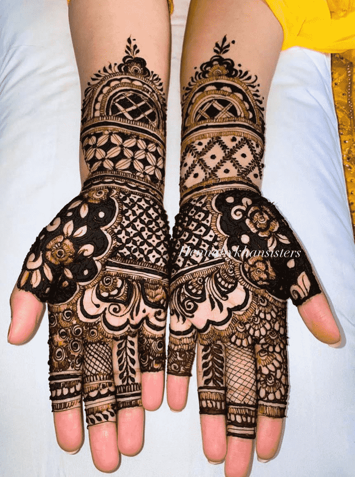Charming Lovely Henna design