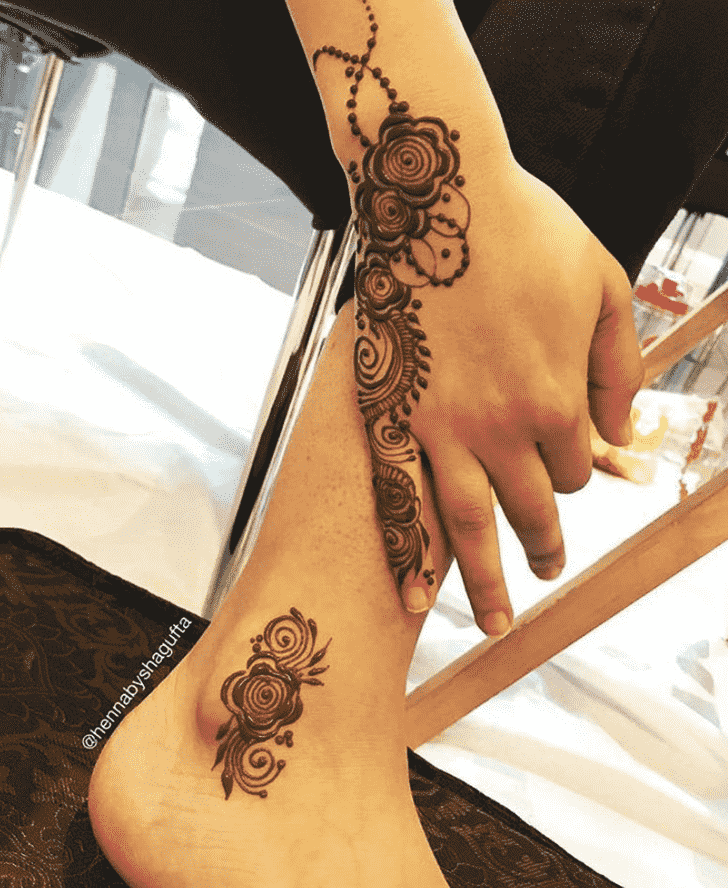 Arm Lucknow Henna Design