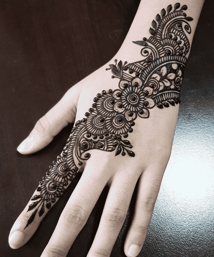 Fetching Lucknow Henna Design