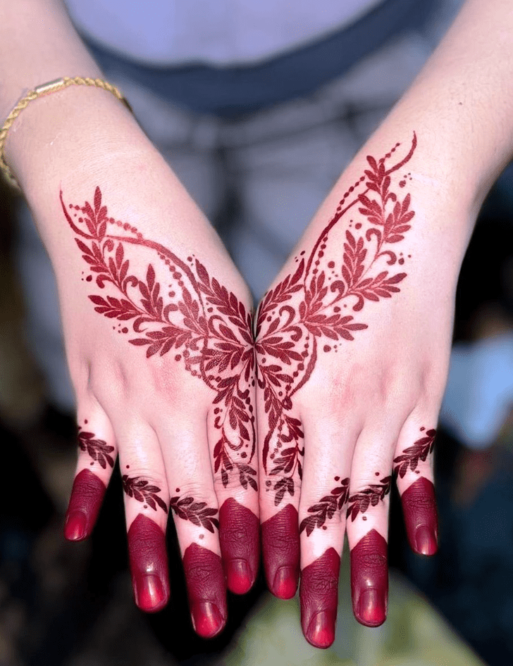Bewitching Ludhiana Henna Design
