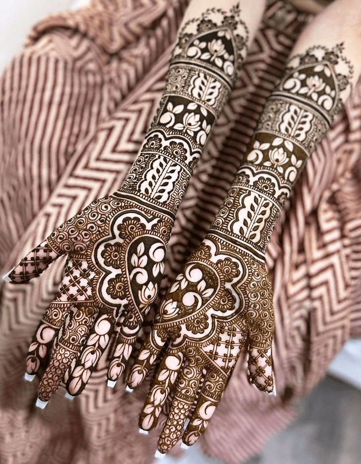 Delightful Ludhiana Henna Design