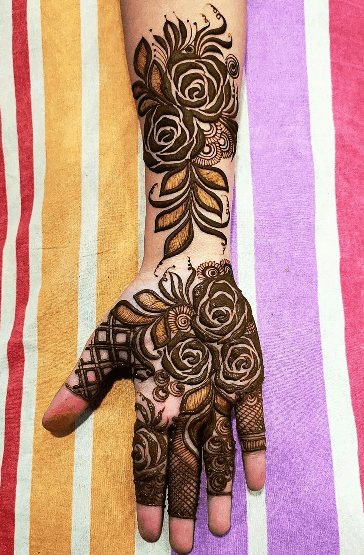 Nice Ludhiana Henna Design