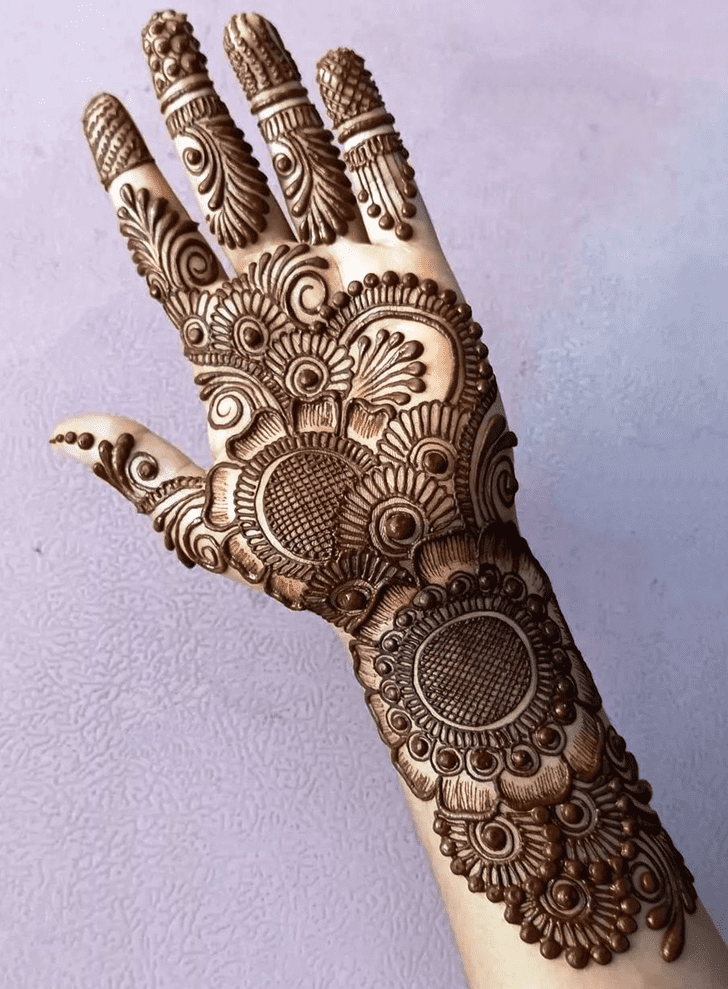 Refined Ludhiana Henna Design