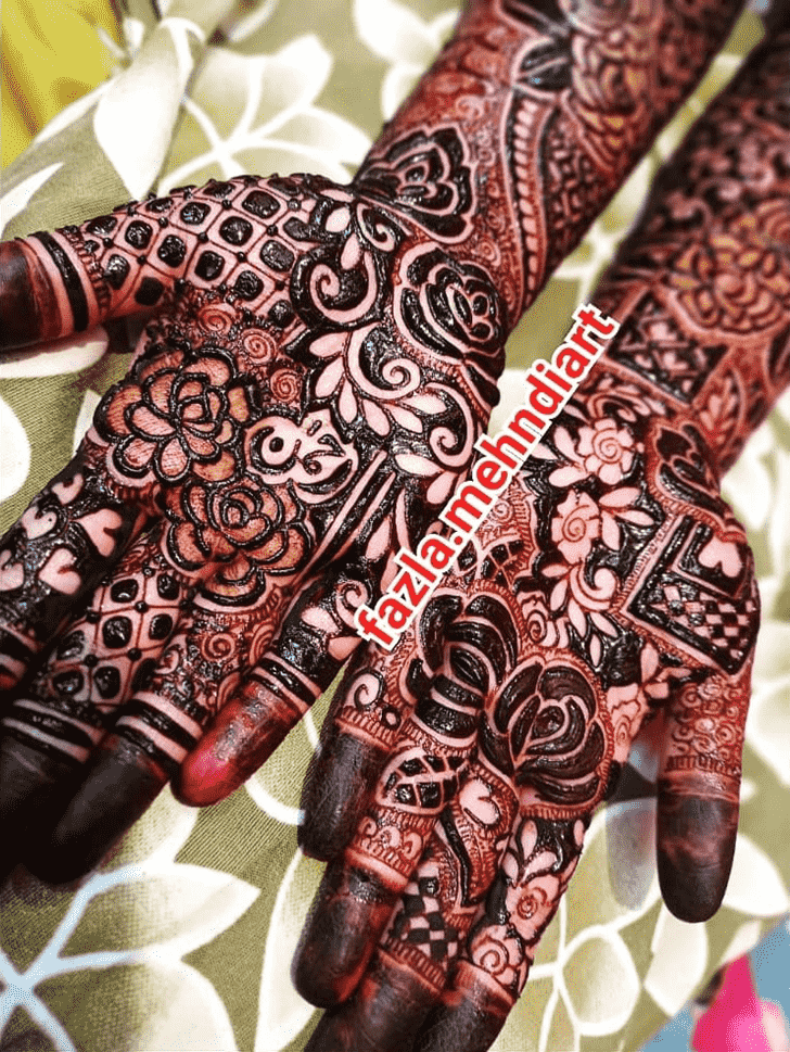 Captivating Madurai Henna Design