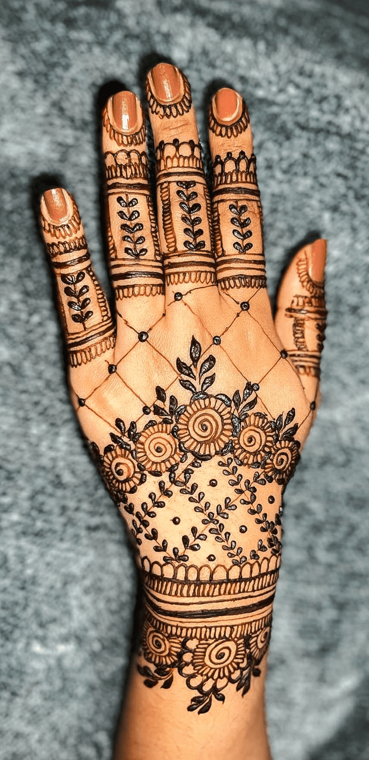 Appealing Malayalam Henna Design