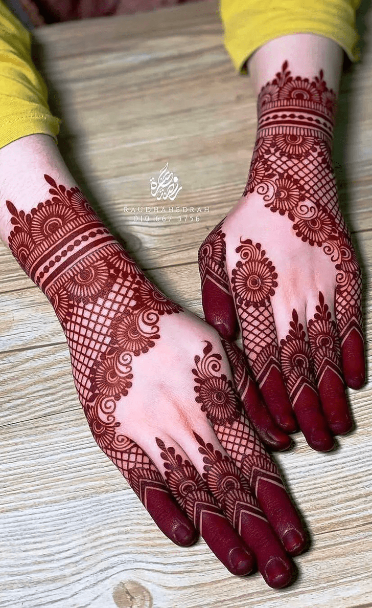 Delicate Malayalam Henna Design