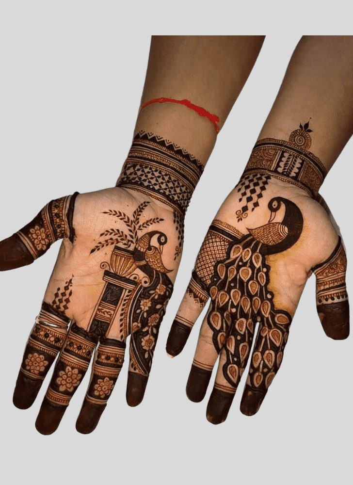 Delicate Malaysia Henna Design