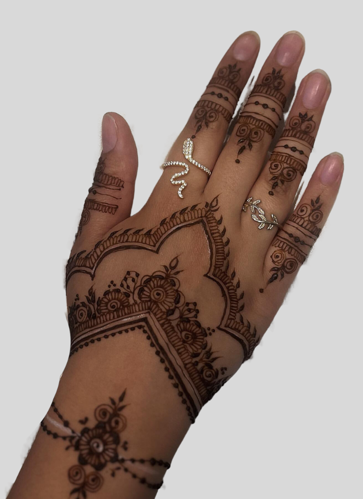 Enticing Malaysia Henna Design