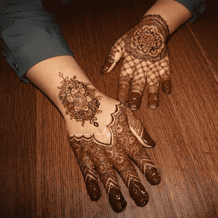 Resplendent Male Henna Design