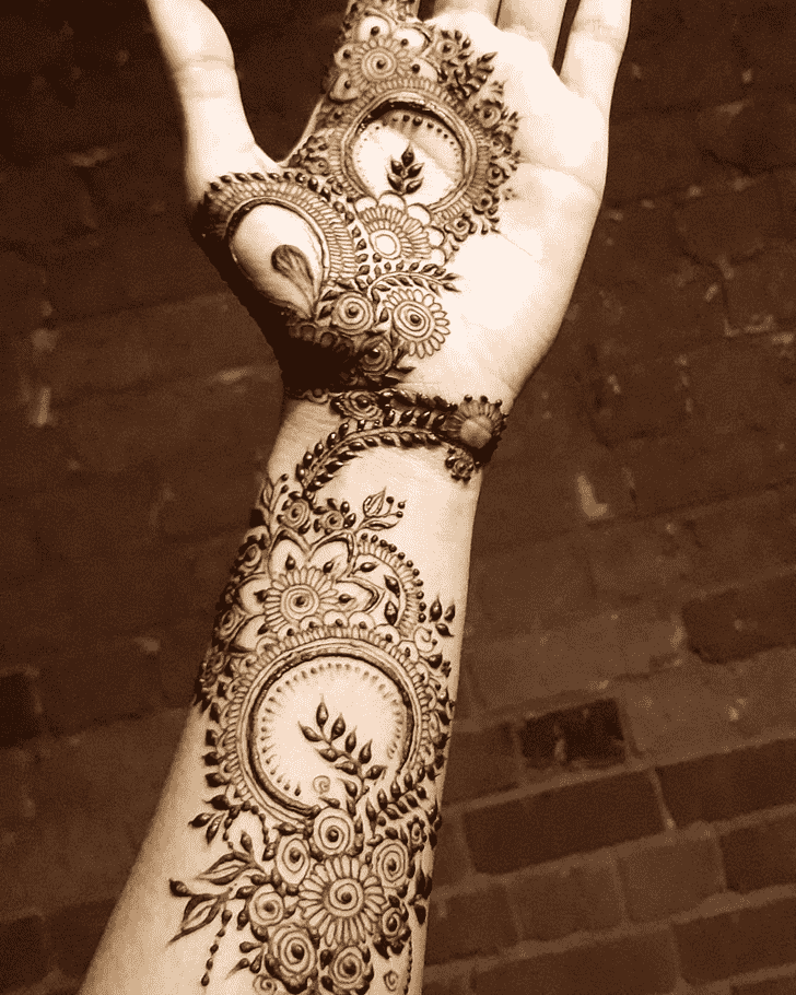 Enthralling Man Henna Design