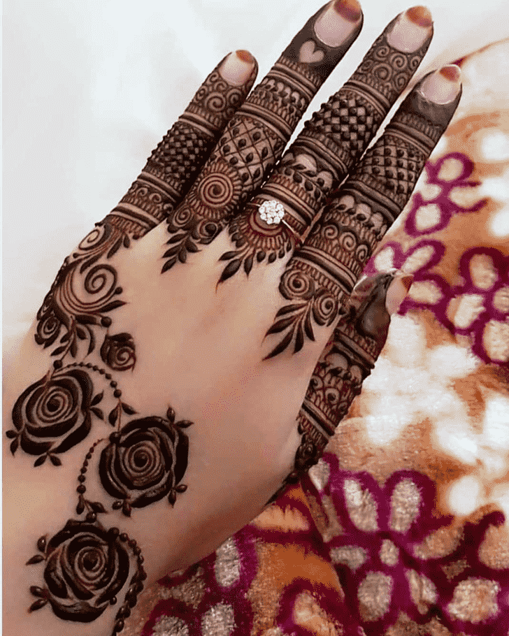 Radiant Manali Henna Design