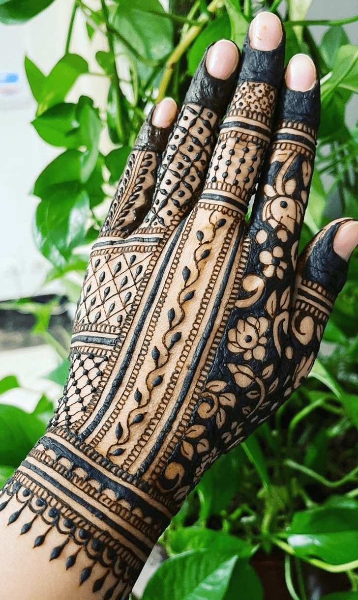 Magnificent Manchester Henna Design