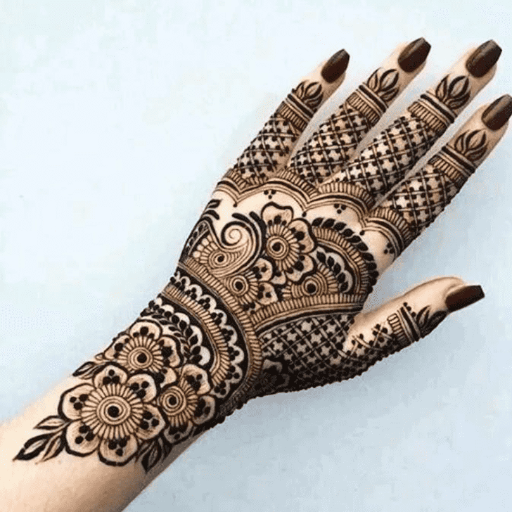 Inviting Mandala Henna Design