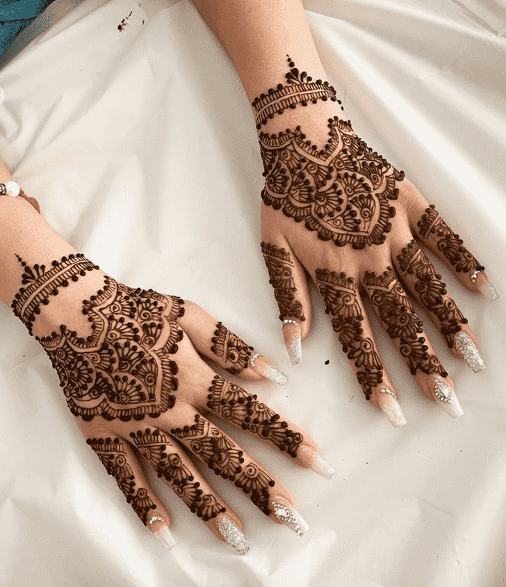 Captivating Mangalore Henna Design