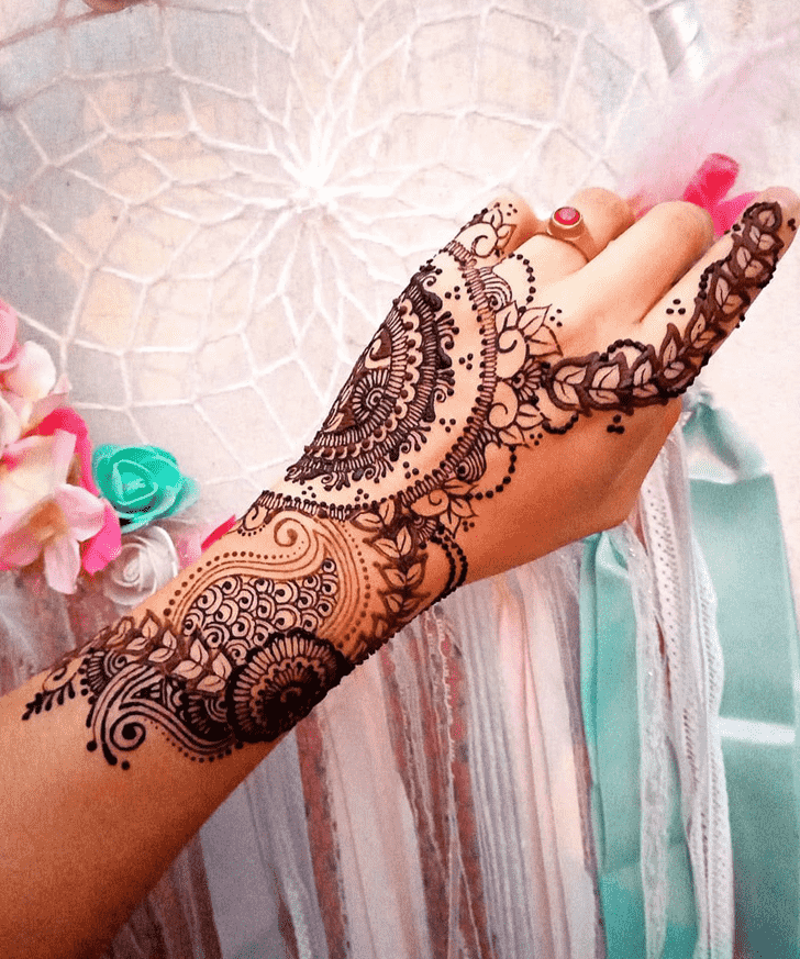Delightful Mangalore Henna Design