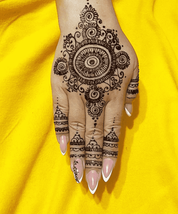 Fetching Mangalore Henna Design
