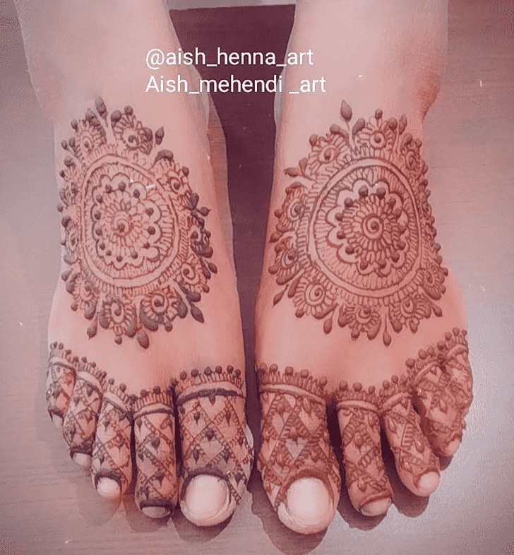 Pretty Mangalore Henna Design