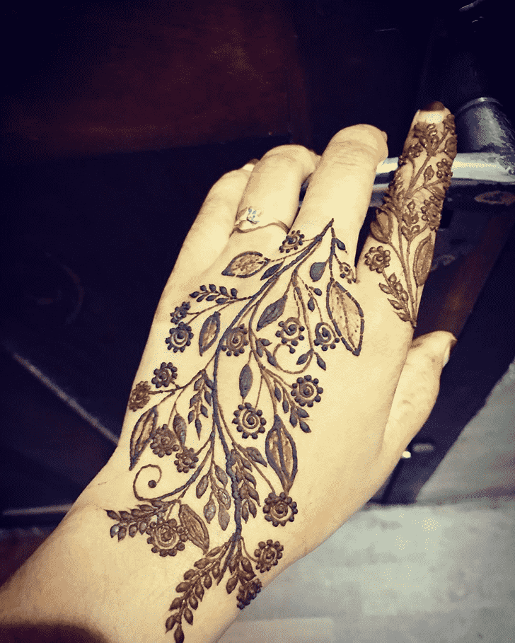 Ravishing Mangalore Henna Design