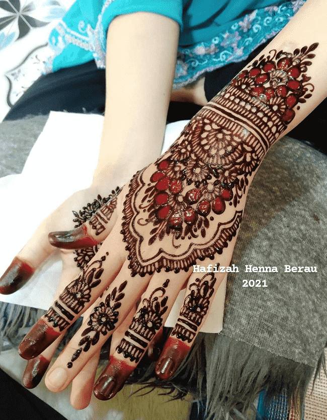 Enticing McLeod Ganj Henna Design