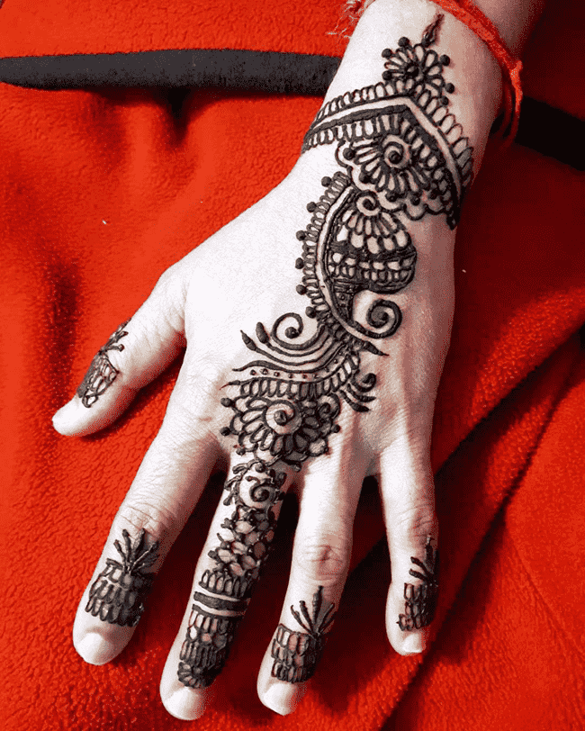 Gorgeous McLeod Ganj Henna Design