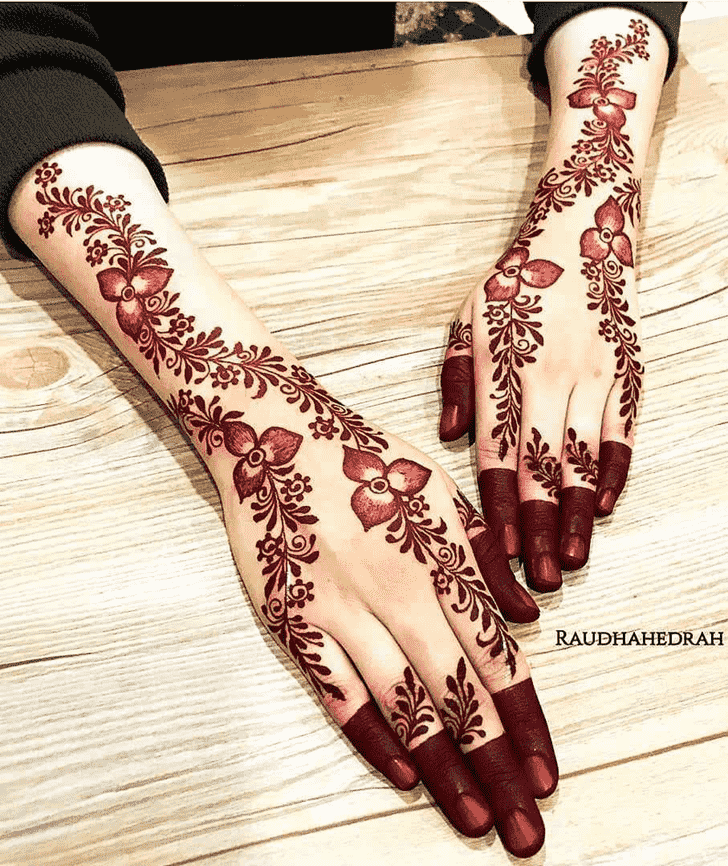Elegant Meena Sankranti Henna Design