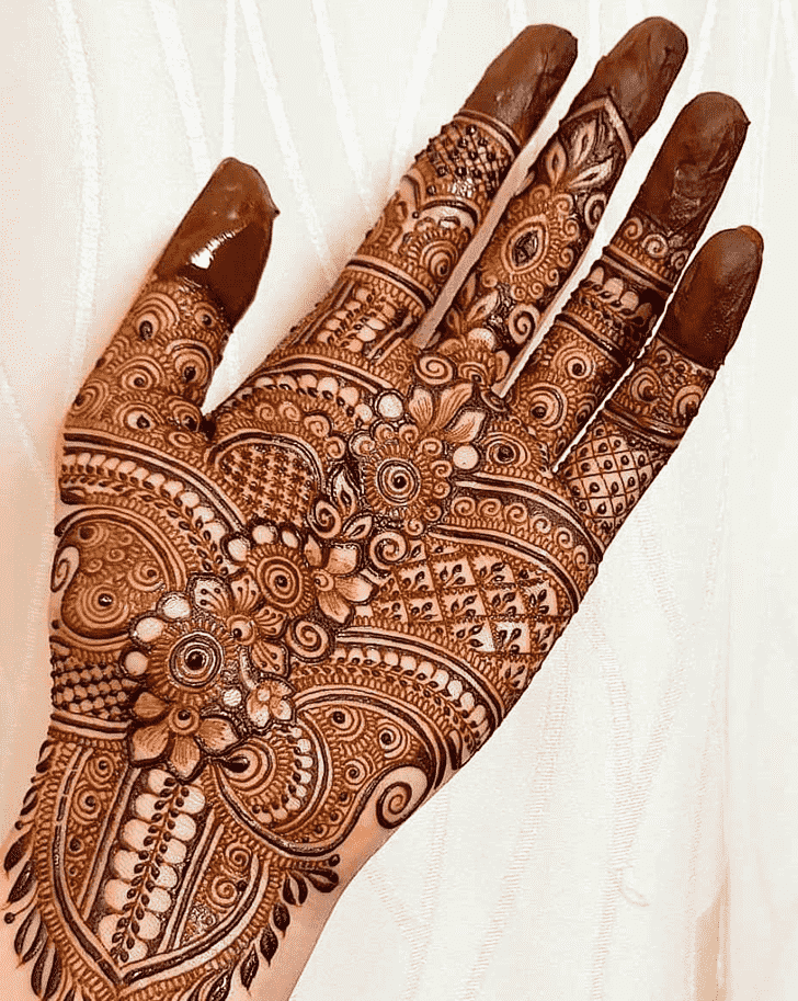 Enthralling Meena Sankranti Henna Design
