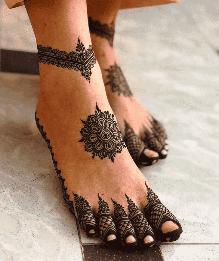 Gorgeous Meena Sankranti Henna Design
